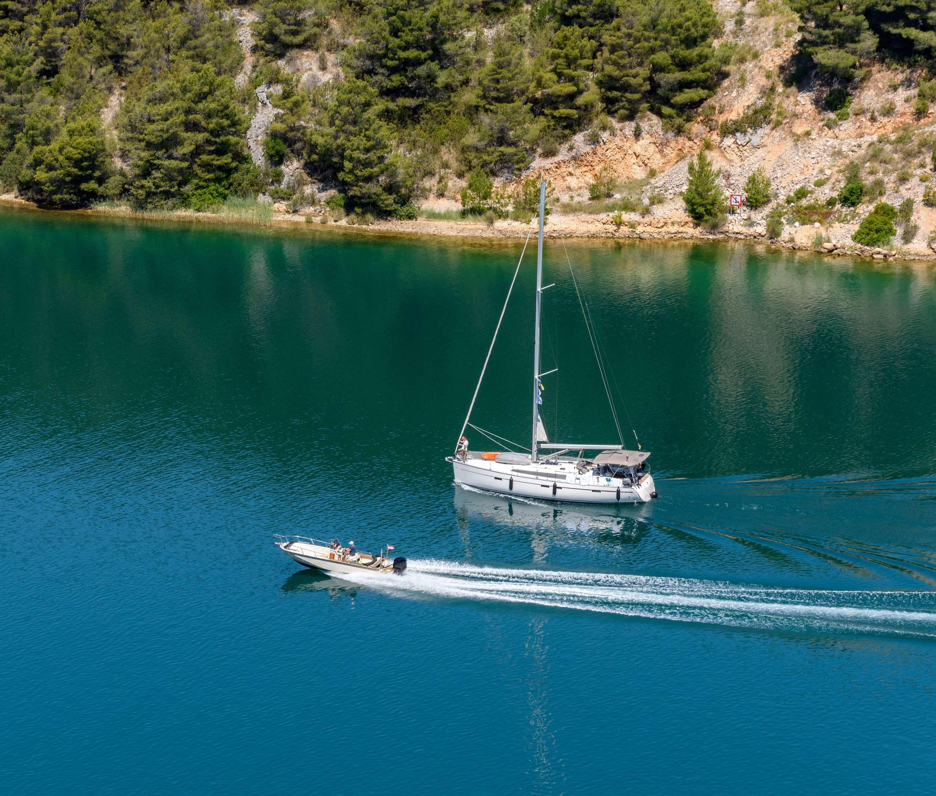 power catamarans in rough seas