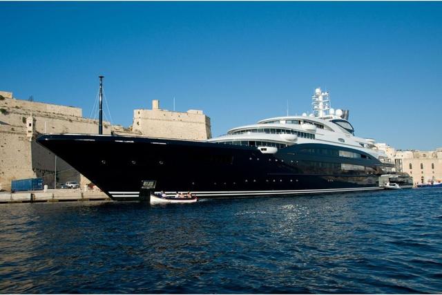 Top 5 best and most beautiful yachts in the world